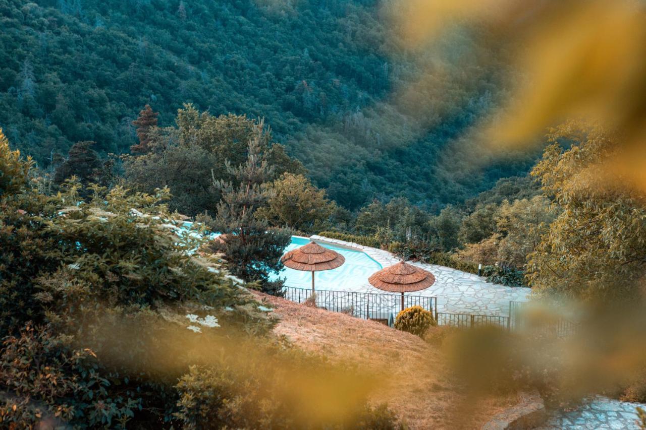 Maison D'Hotes Le Hameau De La Mure Saint-Laurent-du-Pape エクステリア 写真