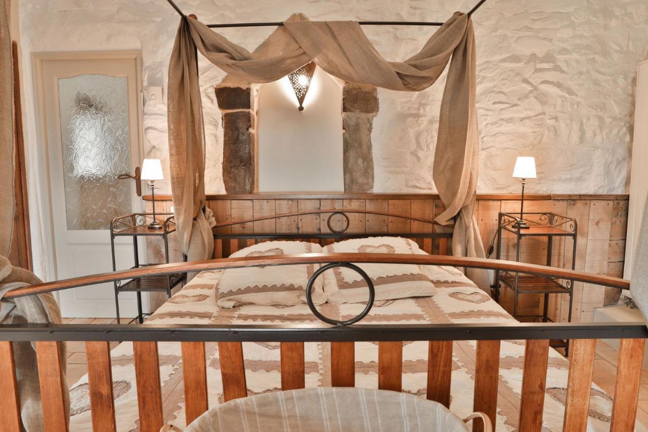 Maison D'Hotes Le Hameau De La Mure Saint-Laurent-du-Pape エクステリア 写真